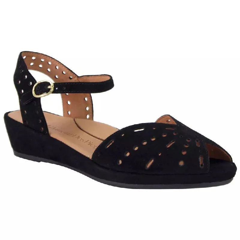 L'Amour Des Pieds Women's Brenn Black Suede